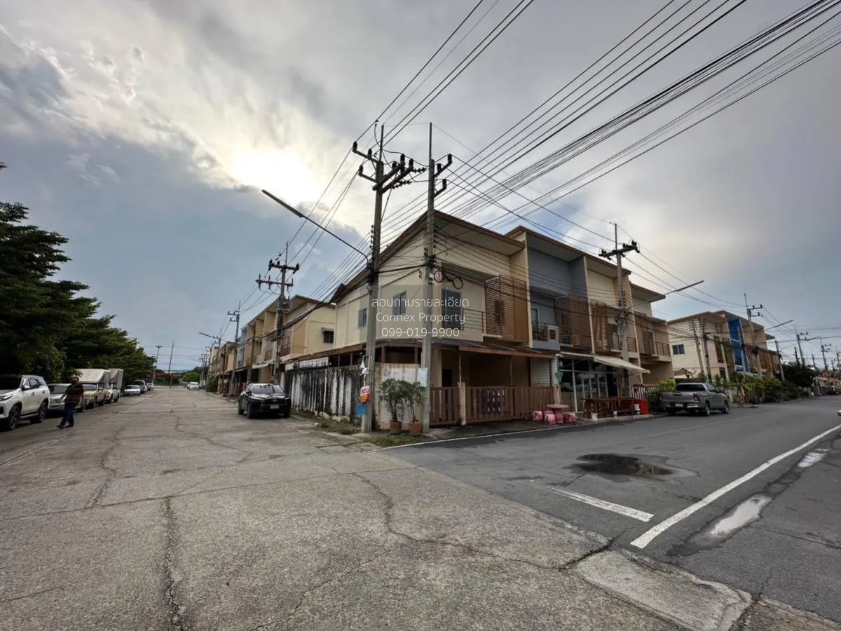 For Sale Townhouse/Townhome  , Pharungruang Premier-Yingruay Wang 4