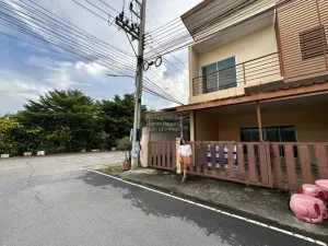 For Sale Townhouse/Townhome  , Pharungruang Premier-Yingruay Wangnoi , corner unit , wide frontage , Lam Ta Sao , Wang Noi , Phra Nakhon Si Ayutthaya , CX-89677