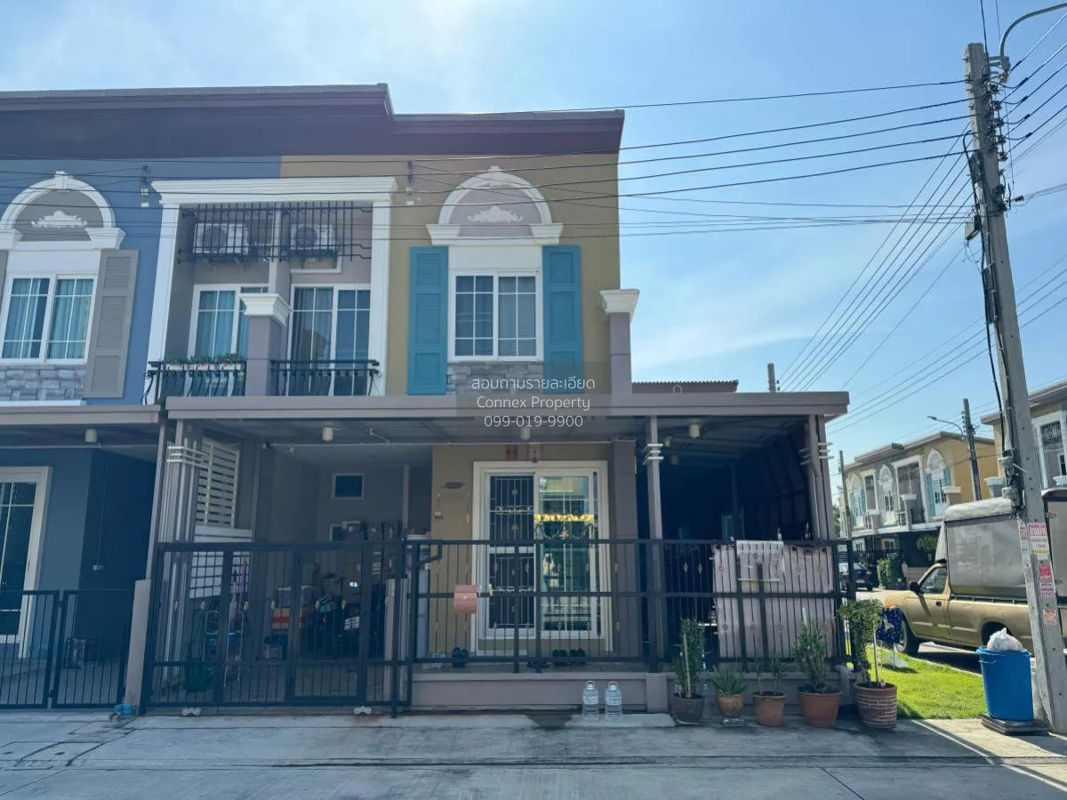 For Sale Townhouse/Townhome  , Golden Town 2 Bangkhae , corner un 1