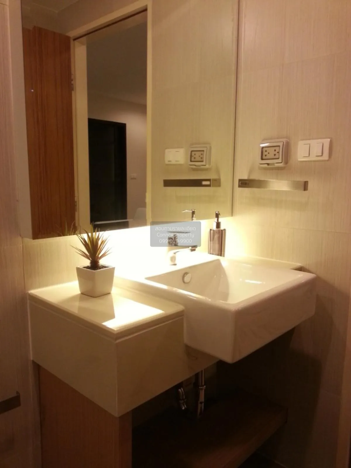 For Sale Condo , Zenith Place Sukhumvit 42 , BTS-Ekkamai , Phra K