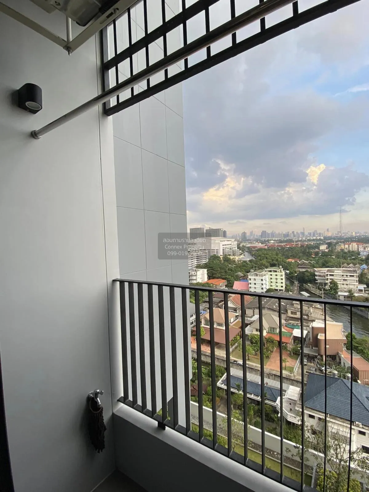 For Rent Condo , The LIVIN Phetkasem , MRT-Phasi Charoen , Bang W
