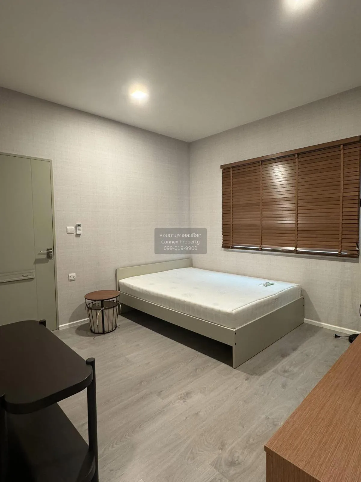 เช่าบ้าน  มัณฑนา บางนา-วงแหวน ดอกไม้ เขต ประเวศ กรุงเทพ CX-90193