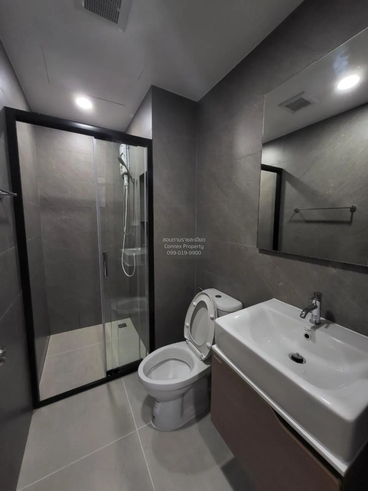 เช่าคอนโด  เดอะ ลิฟวิ่น เพชรเกษม MRT-ภาษีเจริญ บางหว้า เขต ภาษีเจ