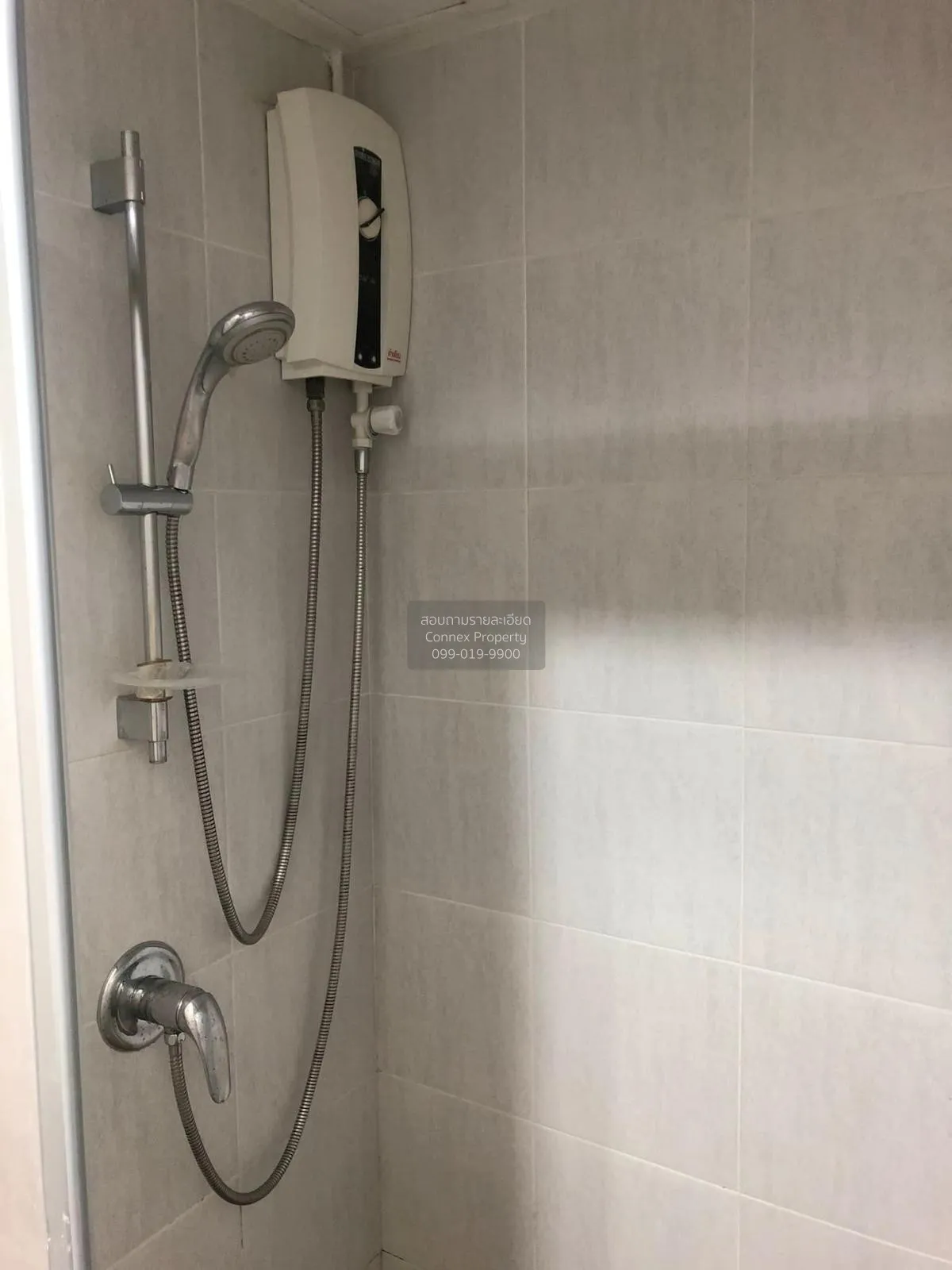 เช่าคอนโด  ลุมพินี เพลส สุขสวัสดิ์ - พระราม 2 จอมพล  เขต จอมทอง ก