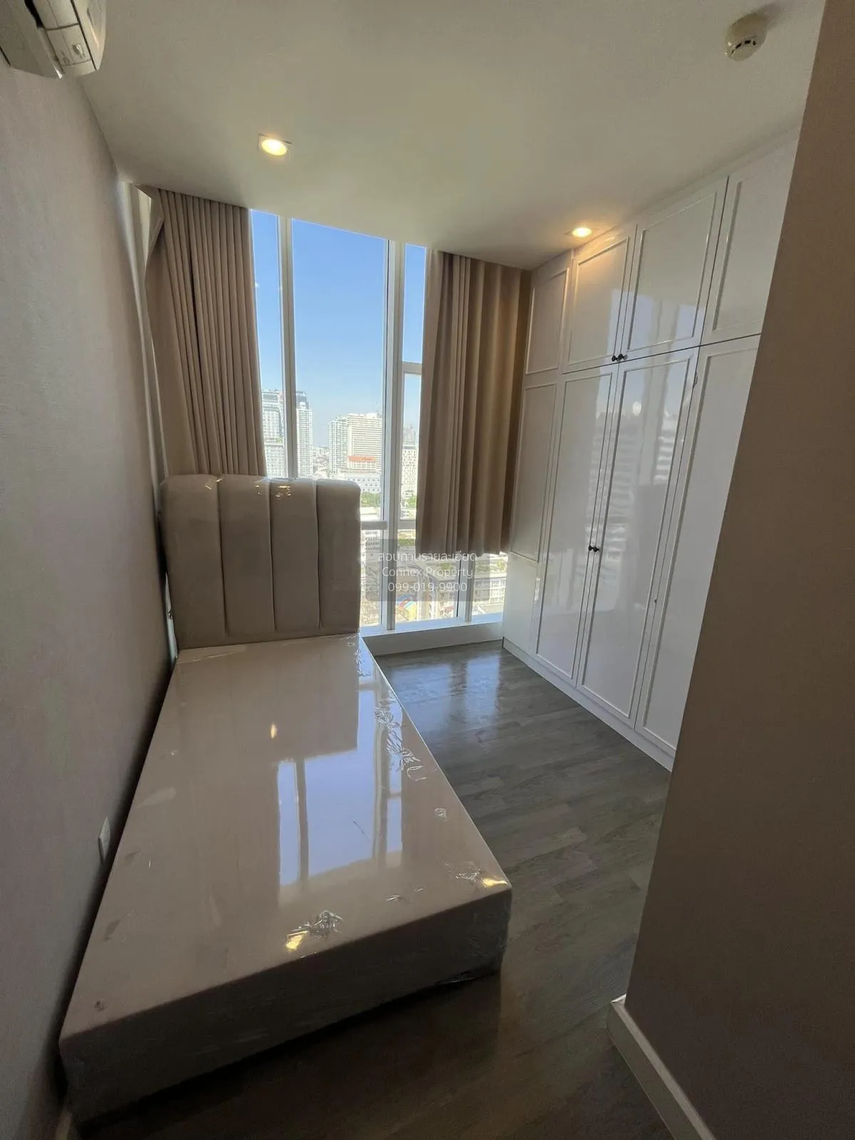 ขายคอนโด  เดอะ รูม สาทร - ถนนปั้น BTS-สุรศักดิ์ สีลม เขต บางรัก ก