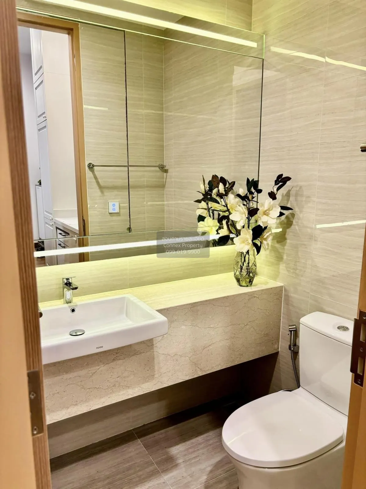 For Rent Condo , Noble BE 33 , high floor , BTS-Phrom Phong , Khl