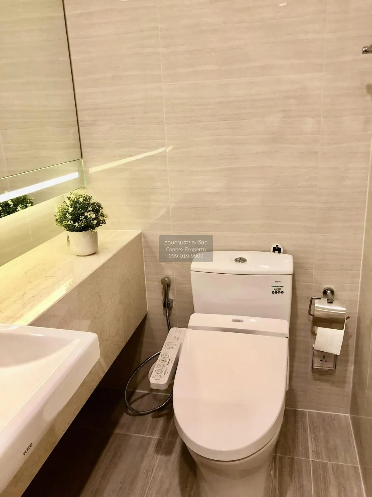 For Rent Condo , Noble BE 33 , high floor , BTS-Phrom Phong , Khl