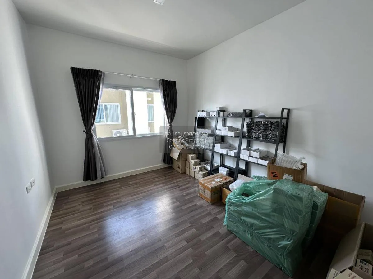 For Rent Townhouse/Townhome  , Bless Town Srinakarin - Namdang , 