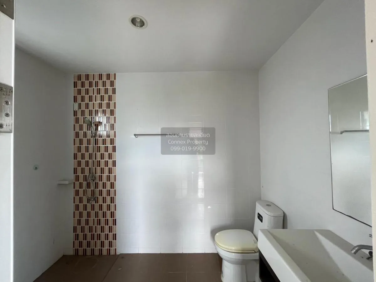 For Sale House , Maneerin Village Nongmon , Mueang , Mueang Chon 