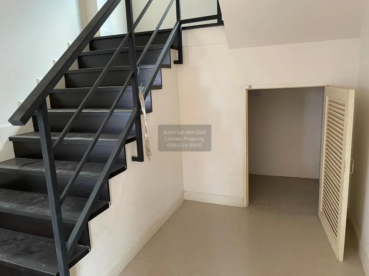 For Sale House , Maneerin Village Nongmon , Mueang , Mueang Chon 