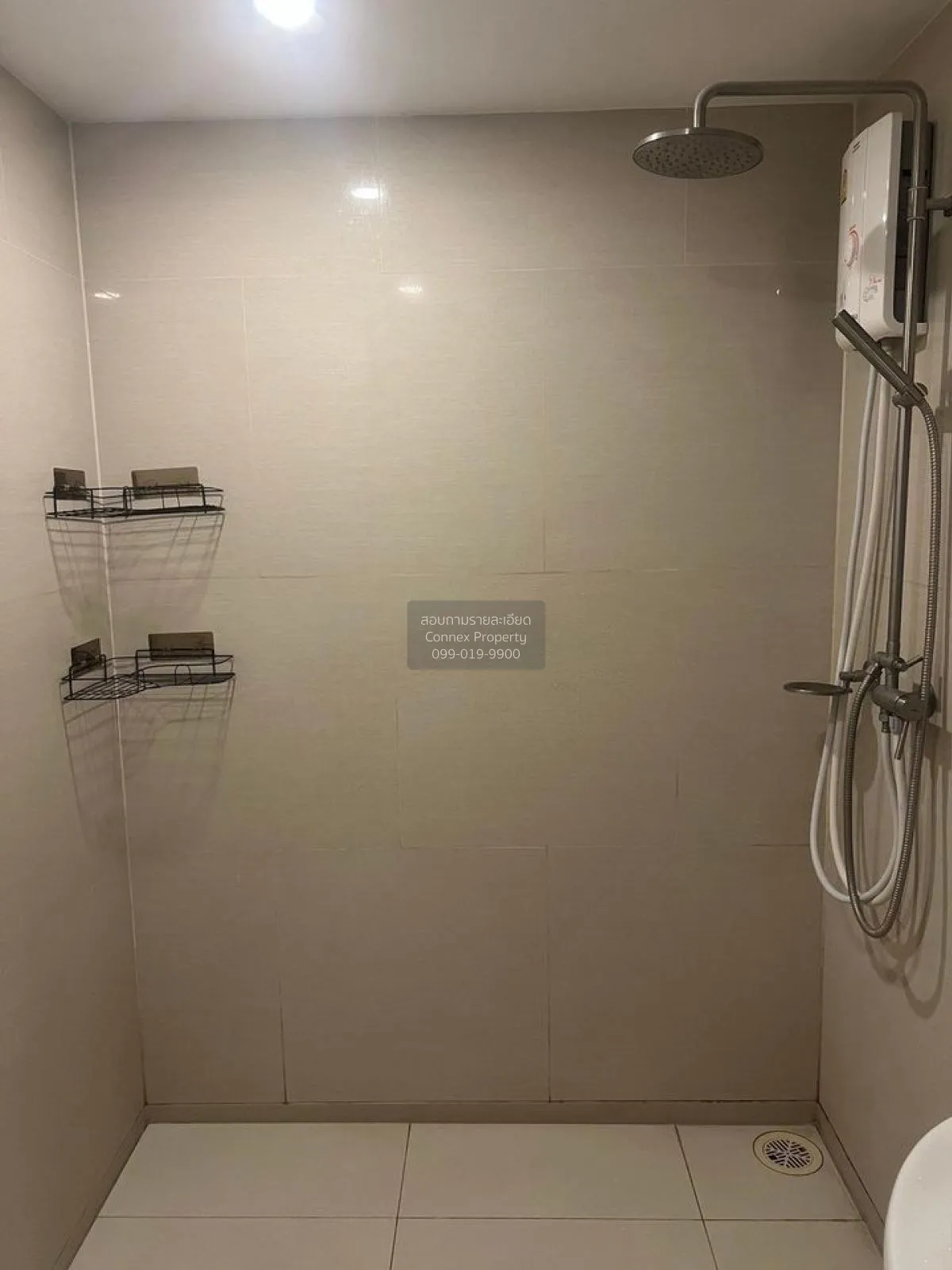 เช่าคอนโด  บลอสซั่ม คอนโด แอท แฟชั่น บียอนด์ คันนายาว เขต คันนายา