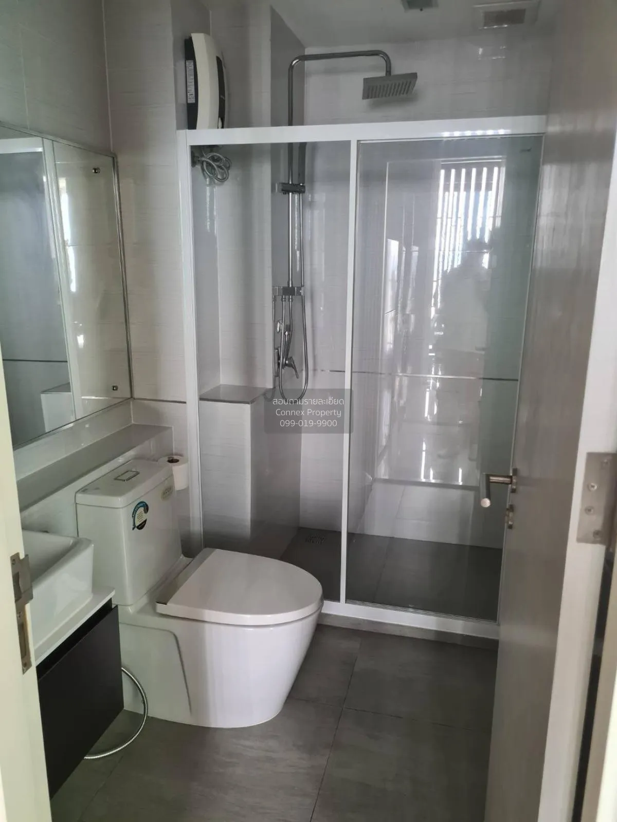 เช่าคอนโด  เดอะ เมโทรโพลิส สำโรง อินเตอร์เชนจ์ BTS-สำโรง สำโรงเหน