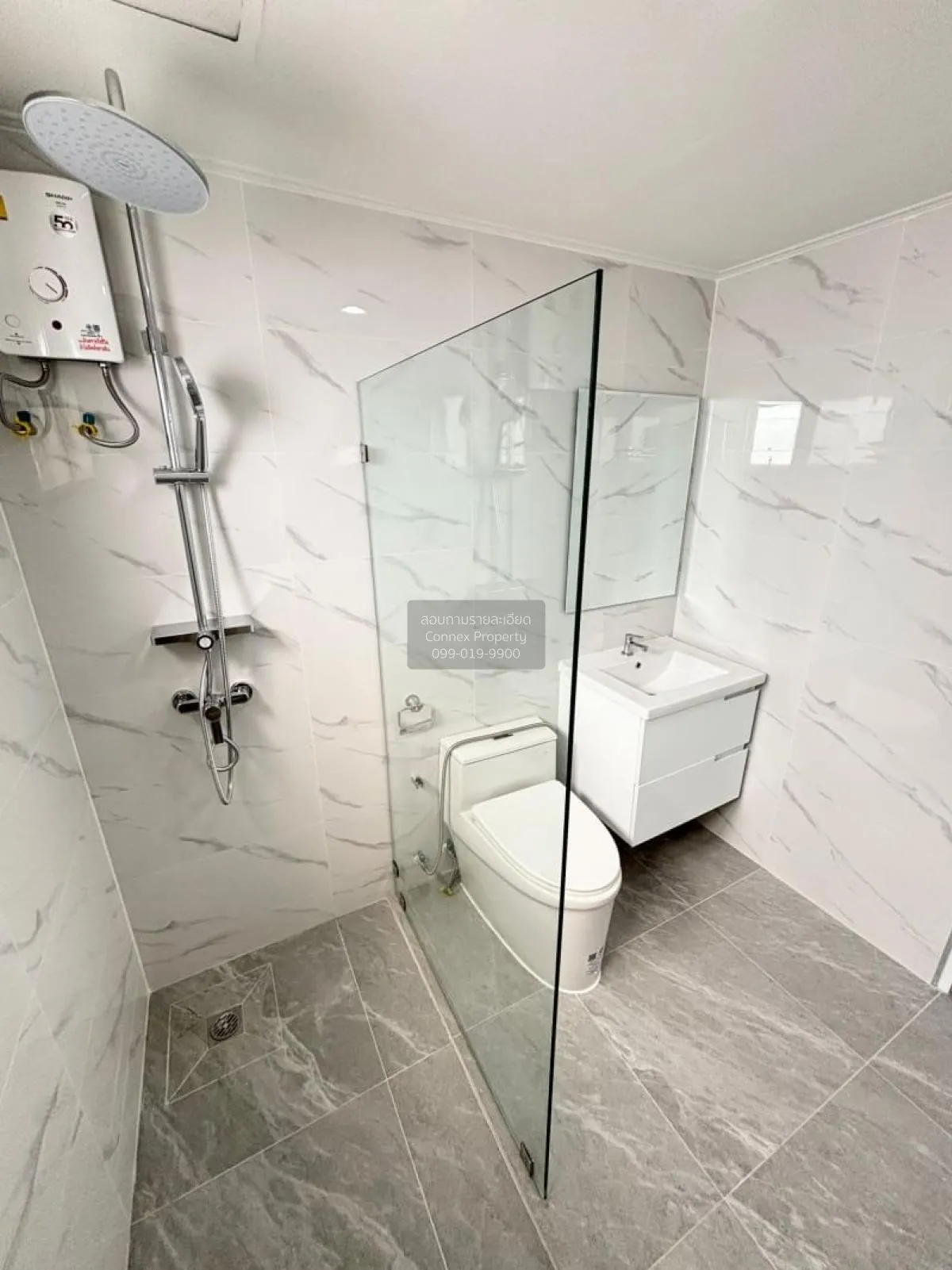 เช่าคอนโด  เดอะ วอเตอร์ฟอร์ด พระราม 4 BTS-พระโขนง คลองเตย เขต พระ