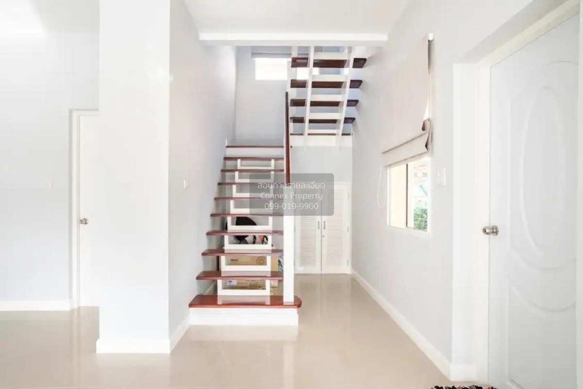 For Sale House , ChaiyaPruk Rangsit Klong 4 , corner unit , newly