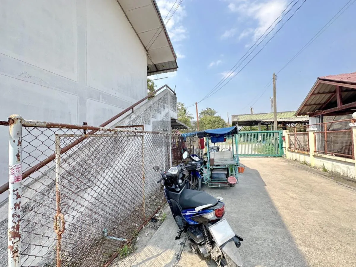 For Sale Apartments and houses in Nong Khaem District , Nong Khae 4