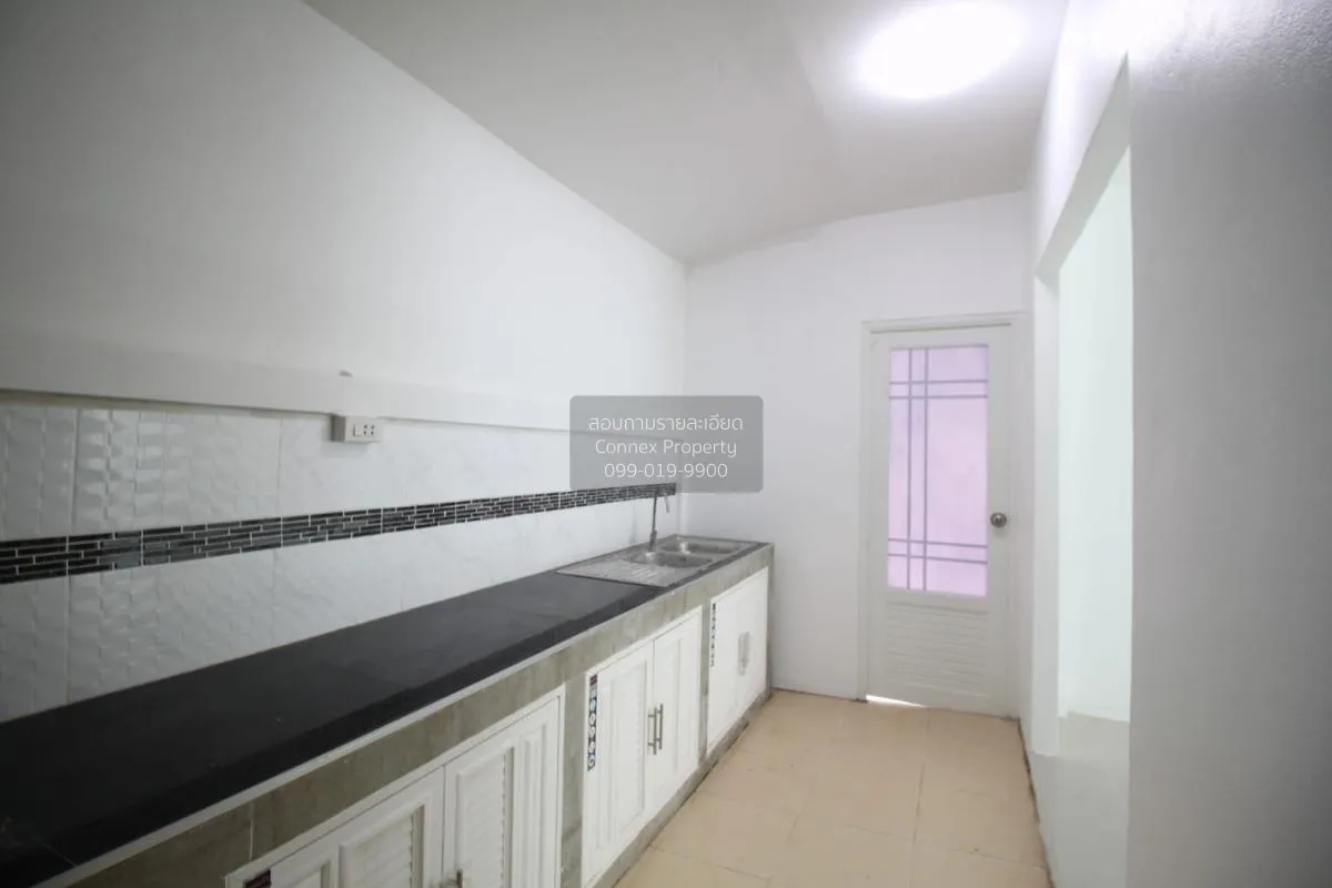 ขายทาวน์เฮ้าส์/ทาวน์โฮม  บ้าน ลภาวัน 3 MRT-ตลาดบางใหญ่ เสาธงหิน บ 4