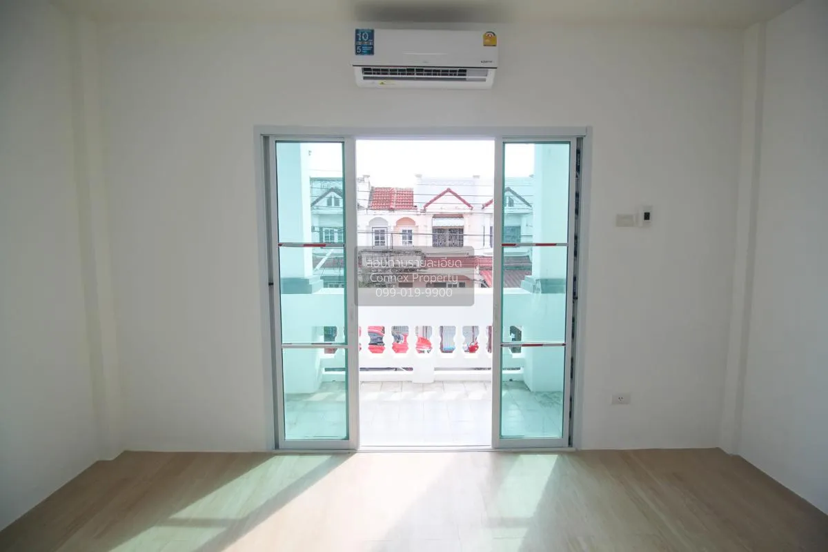 ขายทาวน์เฮ้าส์/ทาวน์โฮม  บ้าน ลภาวัน 3 MRT-ตลาดบางใหญ่ เสาธงหิน บ