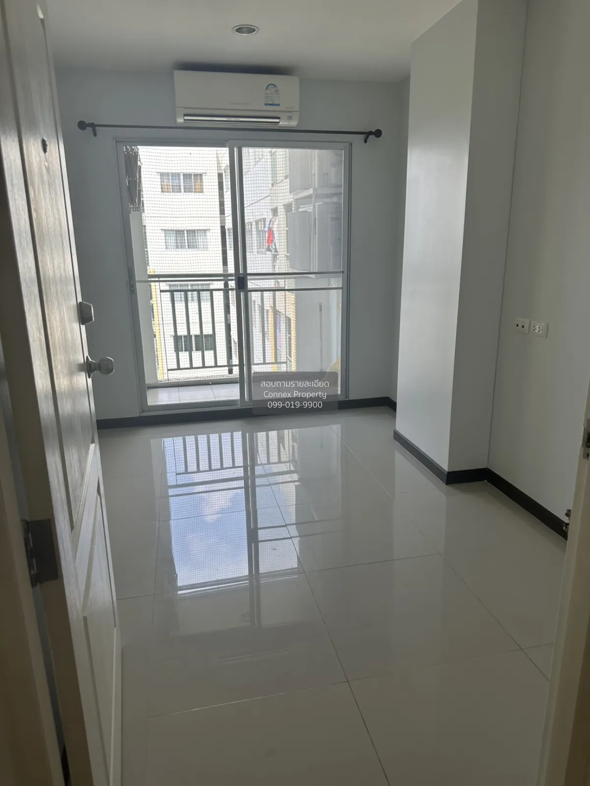 For Sale Condo , Lumpini Condo Town Nida - Serithai 2 , Khlong Ku 1