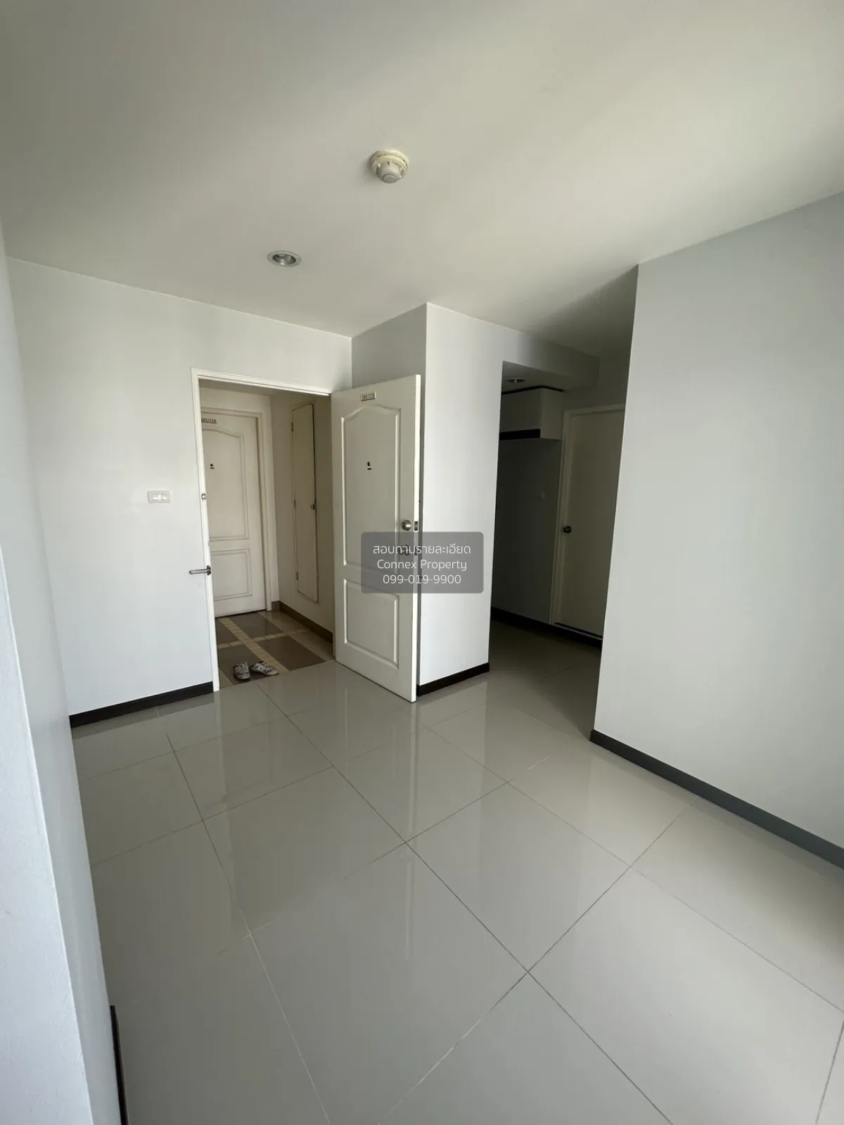 For Sale Condo , Lumpini Condo Town Nida - Serithai 2 , Khlong Ku