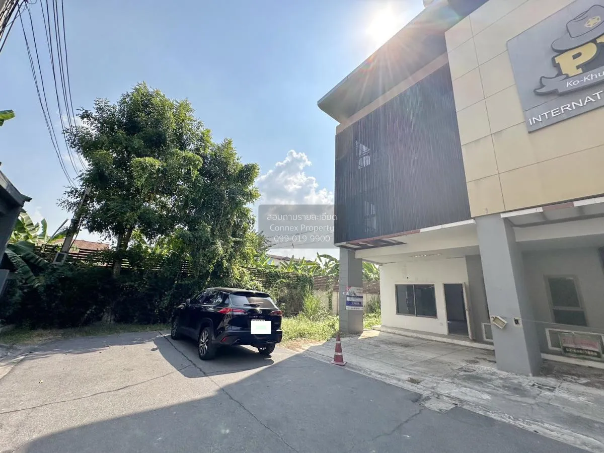 For Sale Townhouse/Townhome  , Pattra Mo Town , Bang Phut , Pak K 2