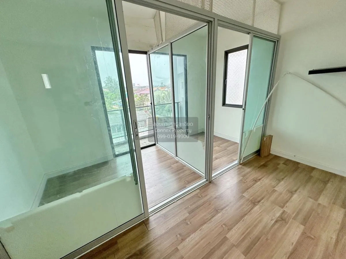 For Sale Townhouse/Townhome  , Town Avenue Merge Rattanathibet , 