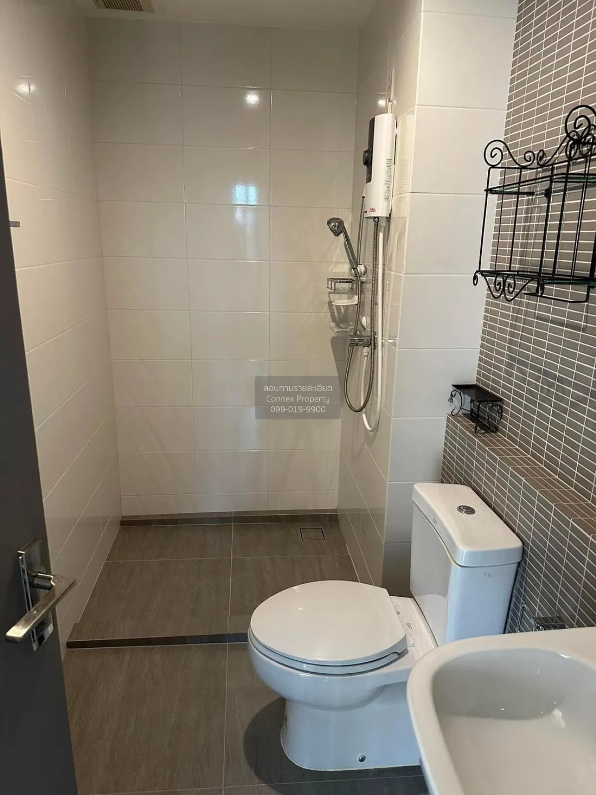 For Sale Townhouse/Townhome  , LANDMARK EKAMAI-RAMINDRA , corner  3