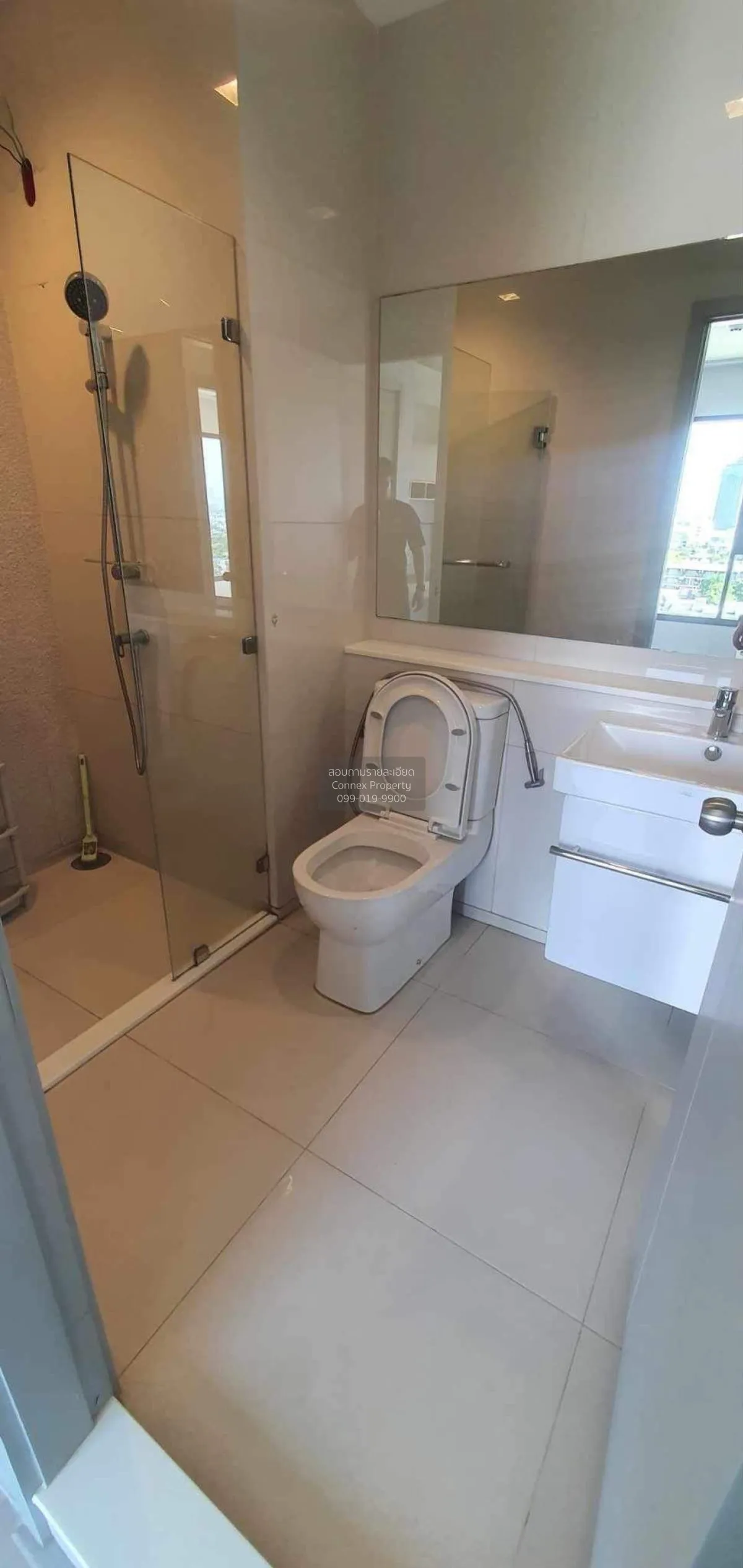 For Sale Condo , Life Sukhumvit 62 , corner unit , BTS-Bang Chak 