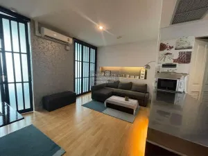 For Rent Condo , Baan Sathorn Chaopraya , BTS-Krung Thon Buri , Khlong Ton Sai , Khlong San , Bangkok , CX-92125
