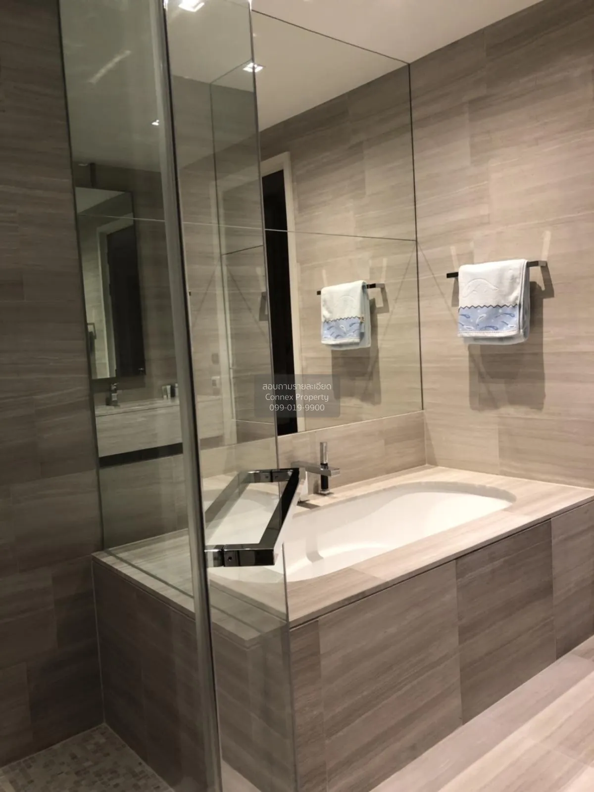 เช่าคอนโด  เดอะ ดิโพลแมท 39 BTS-พร้อมพงษ์ คลองตันเหนือ เขต วัฒนา 