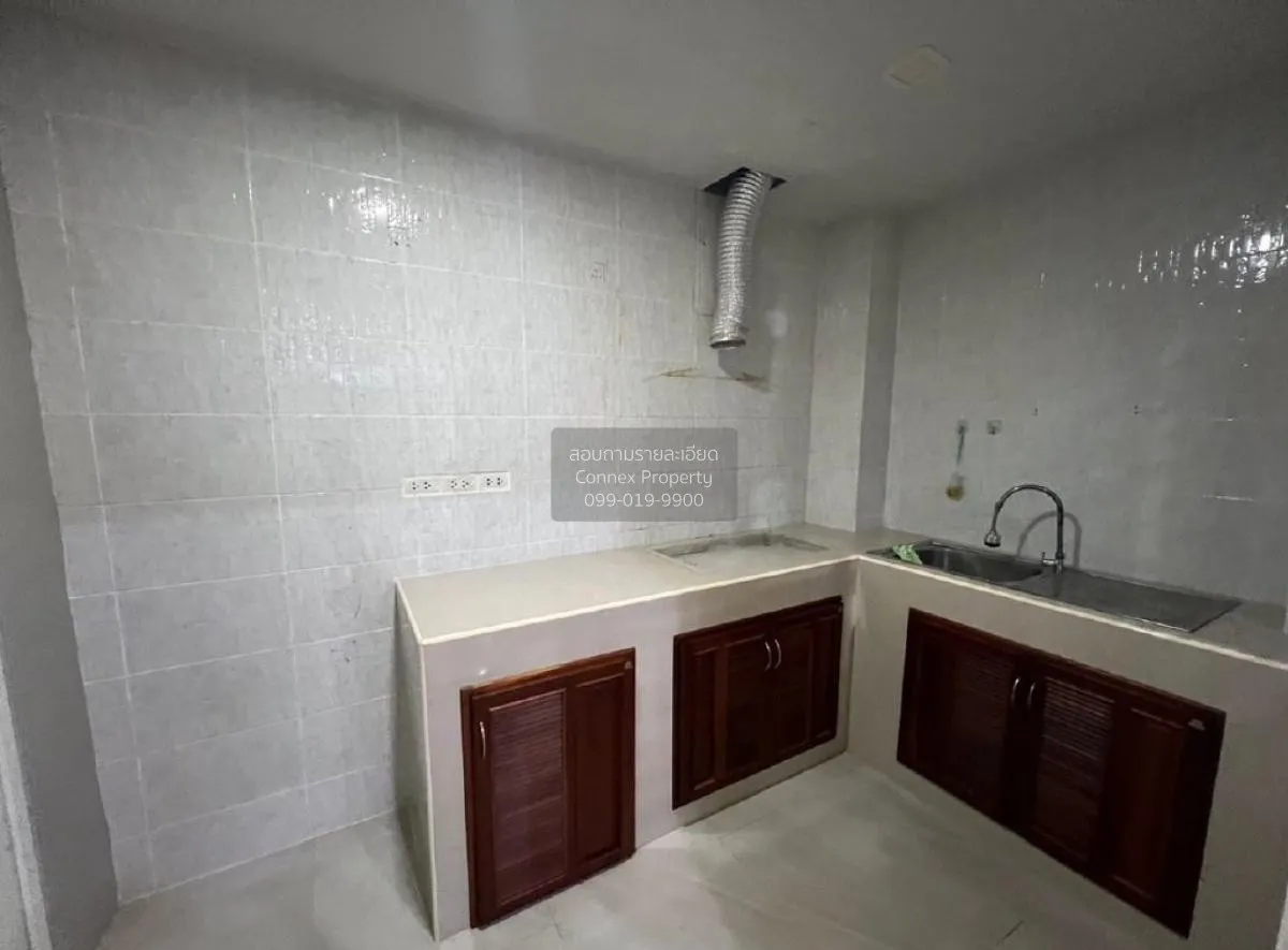 ขายทาวน์เฮ้าส์/ทาวน์โฮม  โกลเด้นทาวน์  รามอินทรา-วงแหวน บางชัน เข 2