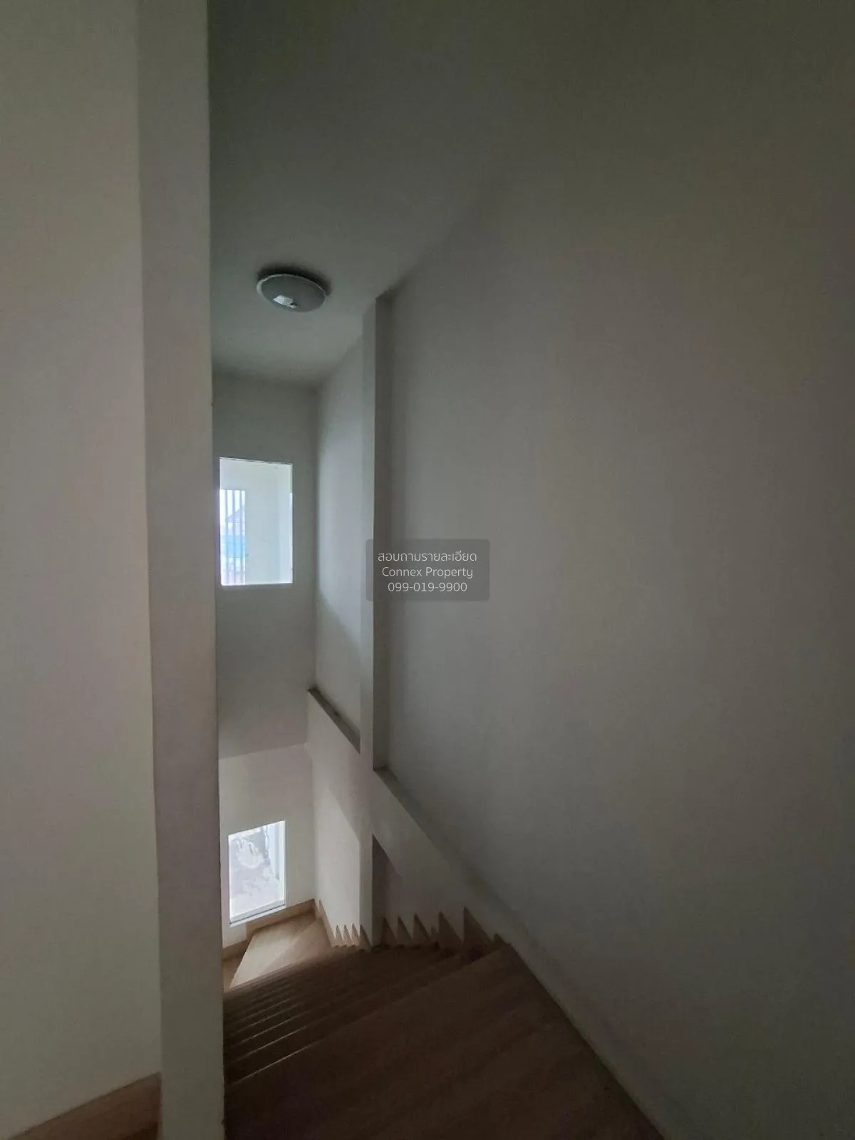 ขายทาวน์เฮ้าส์/ทาวน์โฮม  ธาดาทาวน์ ออร่า หนองขาม ศรีราชา ชลบุรี C