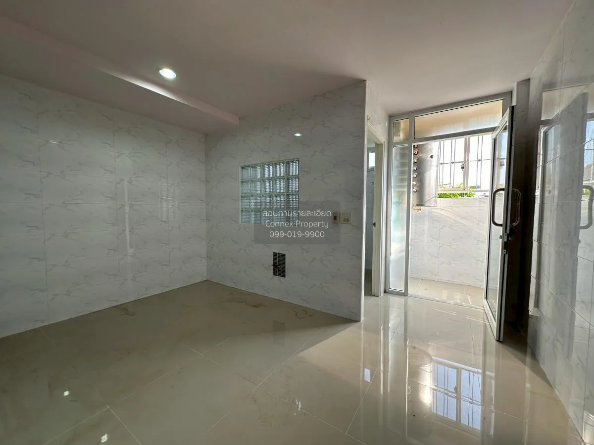 ขายอาคารพาณิชย์  สาย 4 สแควร์ กระทุ่มล้ม สามพราน นครปฐม CX-92357