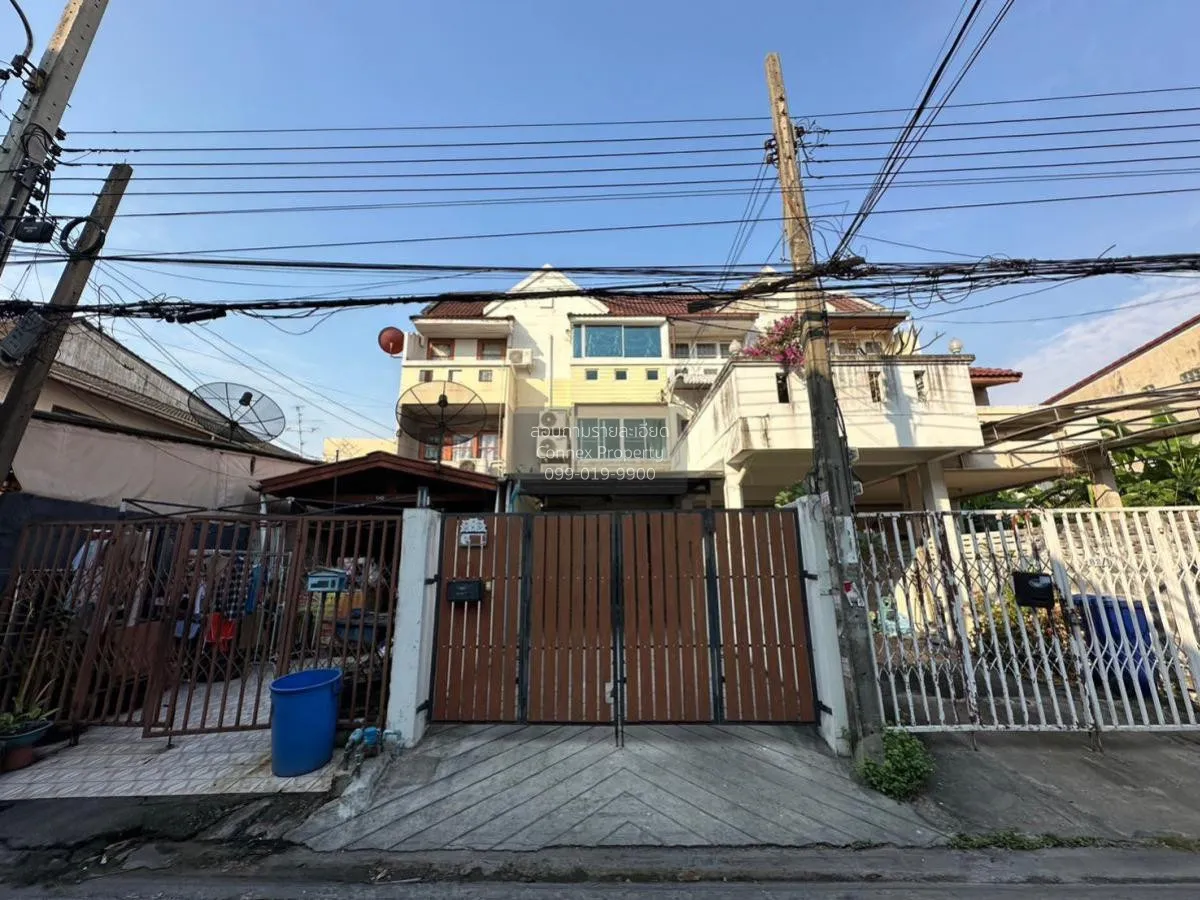 For Sale townhome, 2 storey,  soi  Lat Phrao 110 Yeak  3, , Wang  1