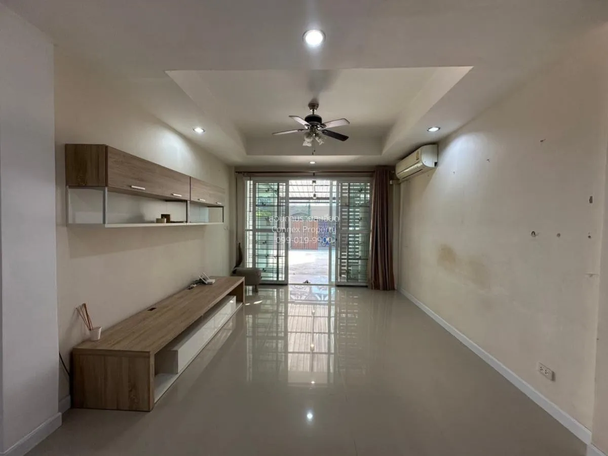 For Sale townhome, 2 storey,  soi  Lat Phrao 110 Yeak  3, , Wang 