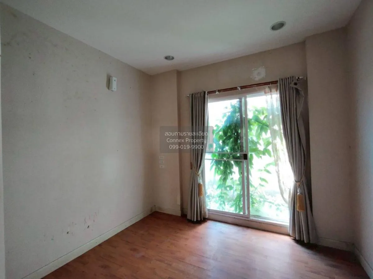 ขายบ้าน  บางกอก บูเลอวาร์ด ปิ่นเกล้า-เพชรเกษม หน้ากว้าง กระทุ่มล้