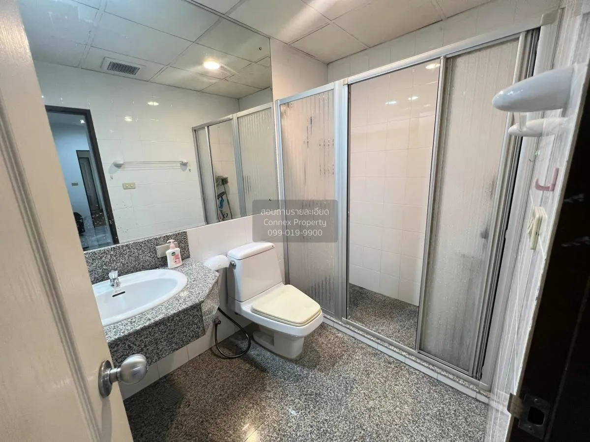 For Rent Condo , Sathorn House , BTS-Saint Louis , Silom , Bang R