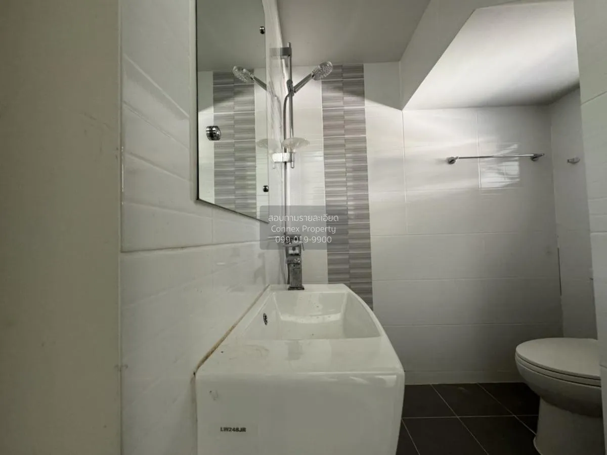 For Sale Townhouse/Townhome  , Siri Place Phetkasem-Sai 4 , corne