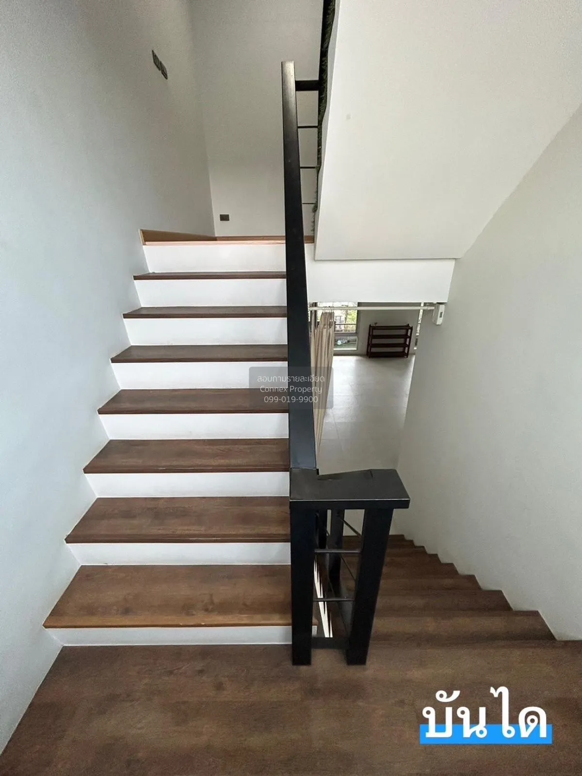 ขายทาวน์เฮ้าส์/ทาวน์โฮม  บี สแควร์ พระราม 9-เหม่งจ๋าย วังทองหลาง 