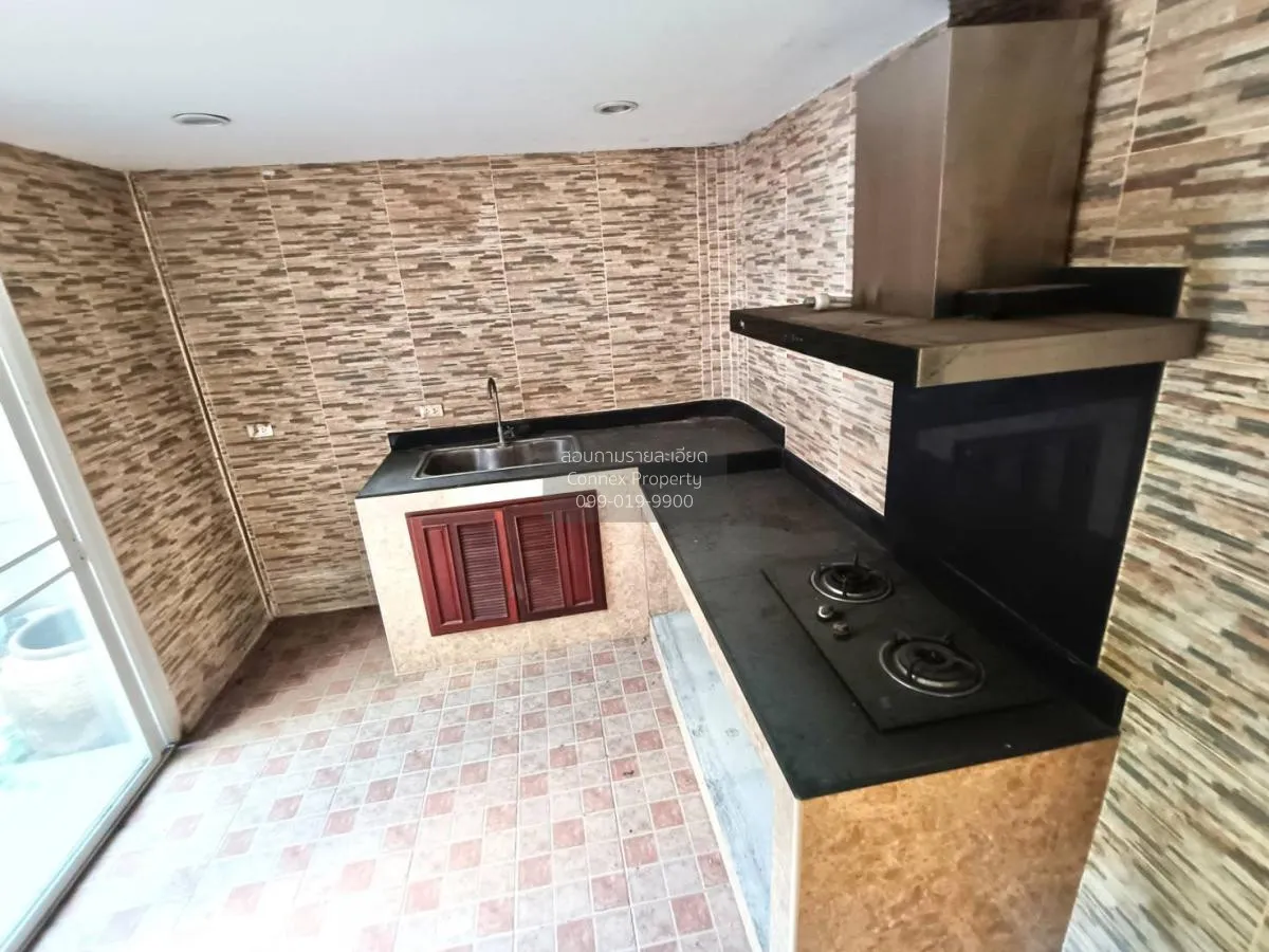 ขายทาวน์เฮ้าส์/ทาวน์โฮม  เดอะ สตอรี่ ราชพฤกษ์ ชั้นสูง ห้องมุม บาง