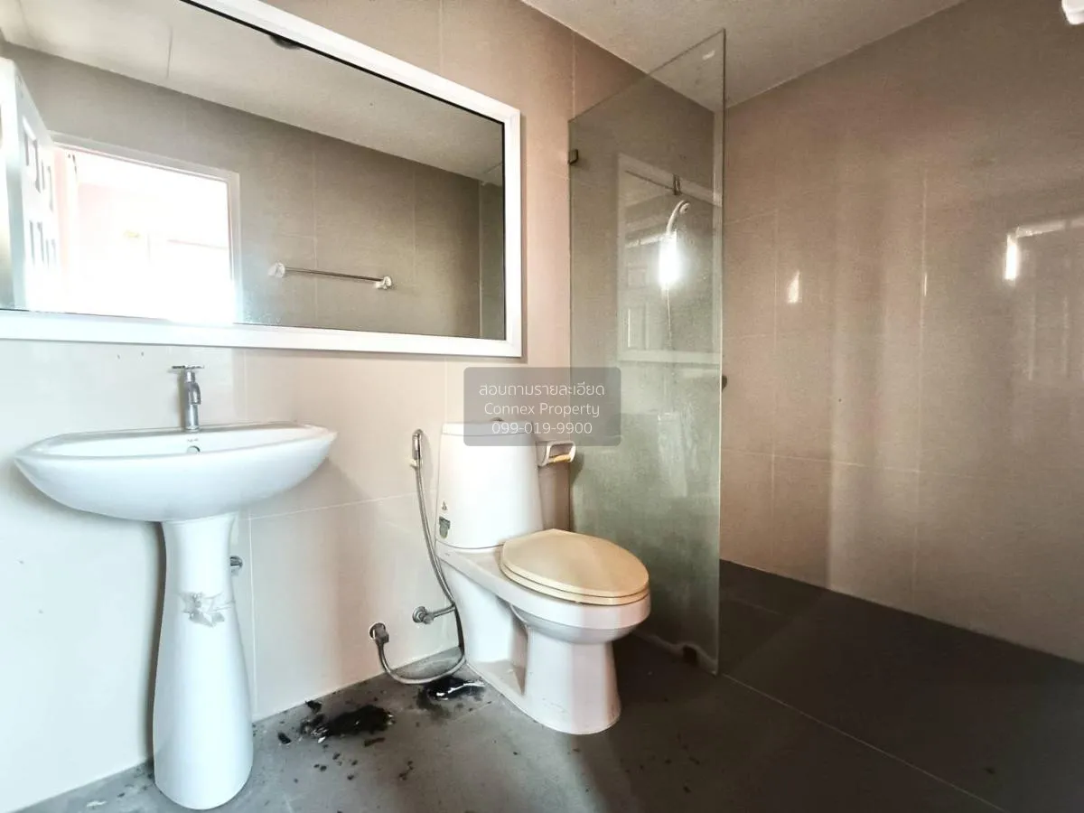 ขายทาวน์เฮ้าส์/ทาวน์โฮม  เดอะ สตอรี่ ราชพฤกษ์ ชั้นสูง ห้องมุม บาง