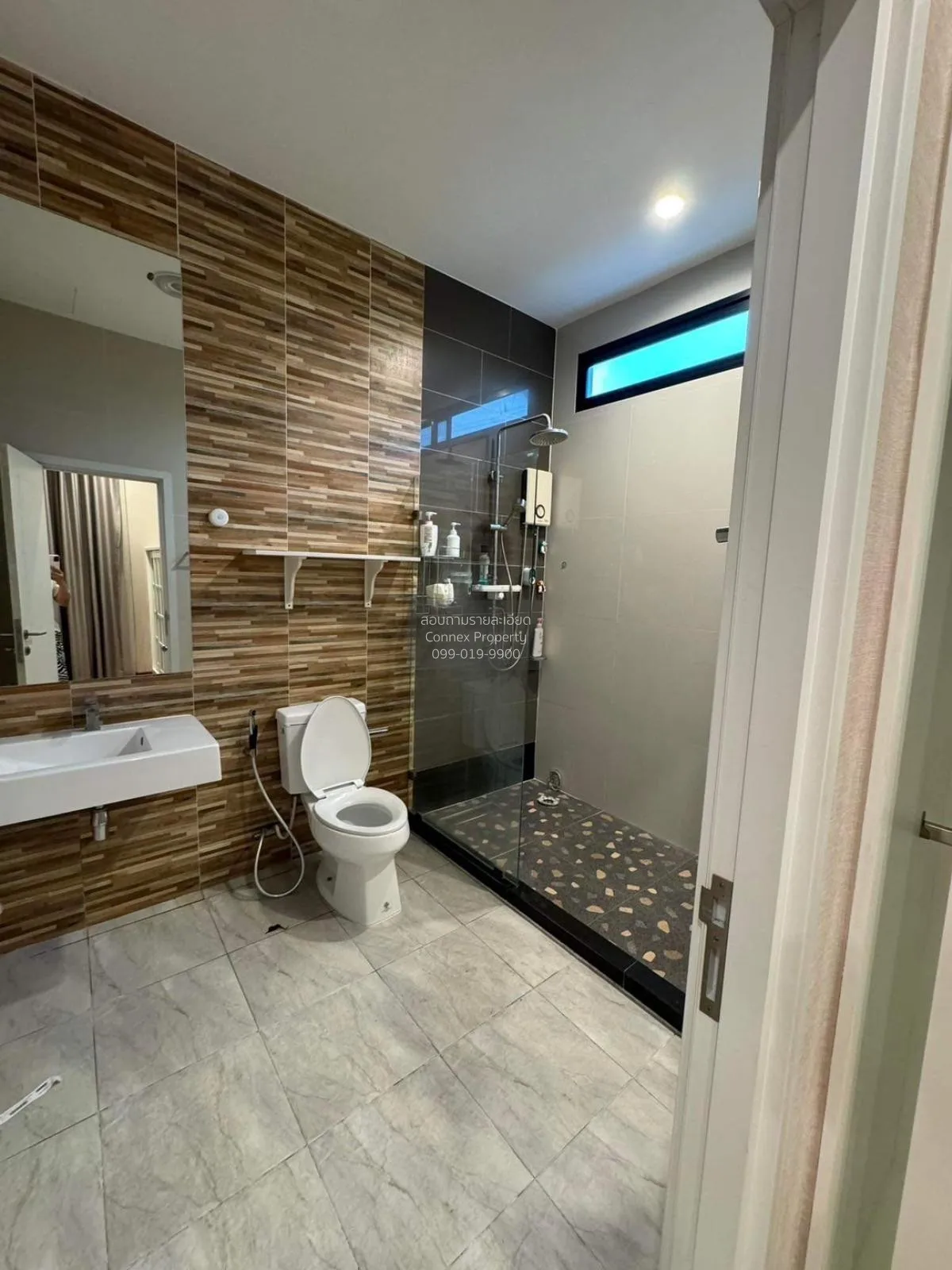 ขายบ้าน  วี ทู อ่อนนุช-พระราม 9 ห้องมุม ARL-บ้านทับช้าง ประเวศ เข