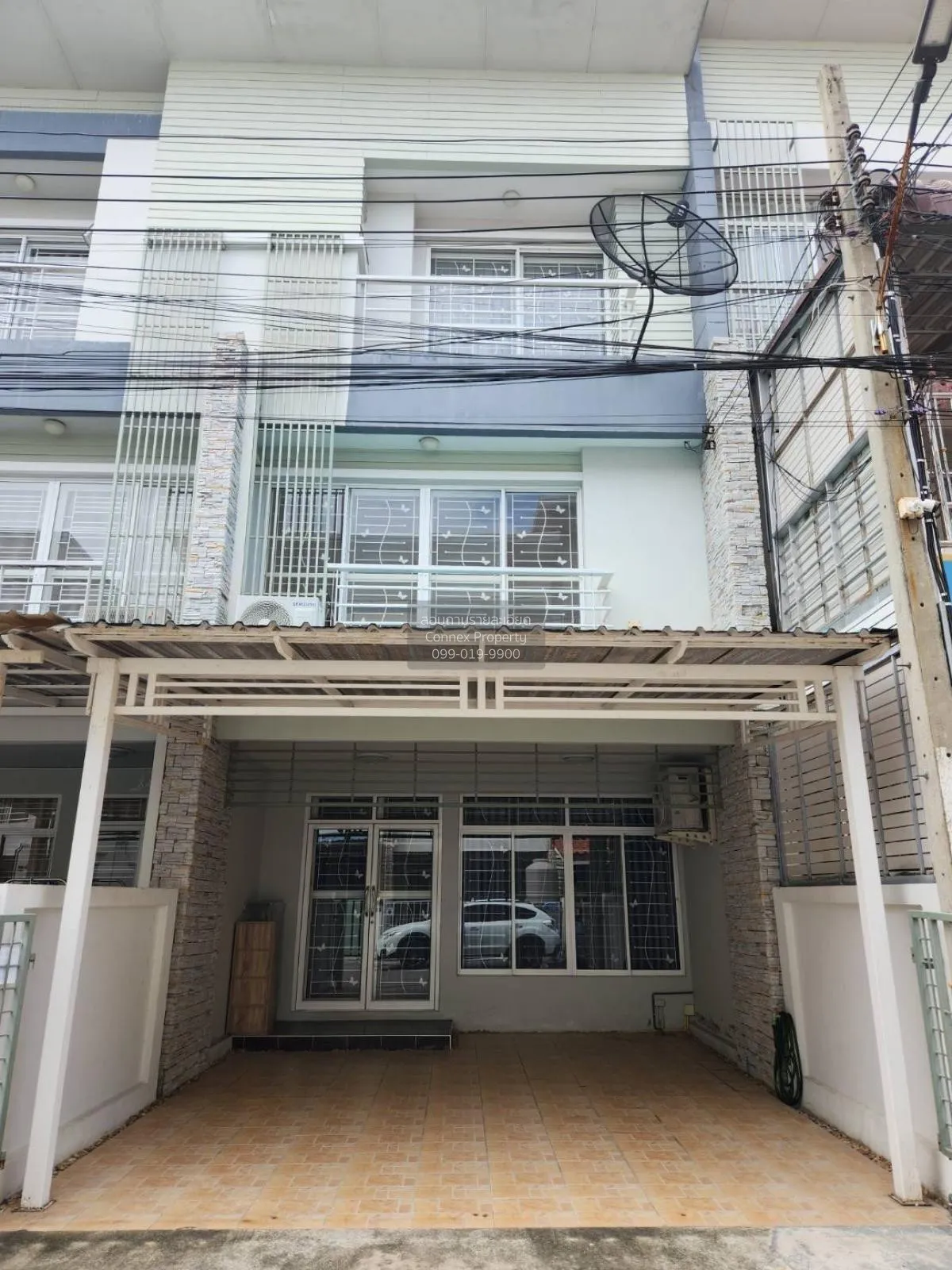 For Sale Townhouse/Townhome  , Floraville Srinakarin-Thaparak , B 1