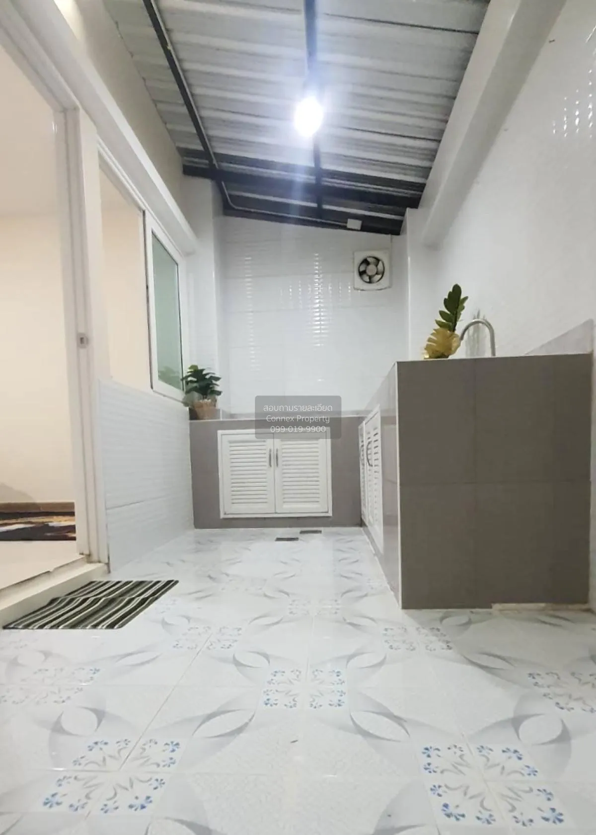 For Sale Townhouse/Townhome  , Golden Town Srinakarin-Sukhumvit ,