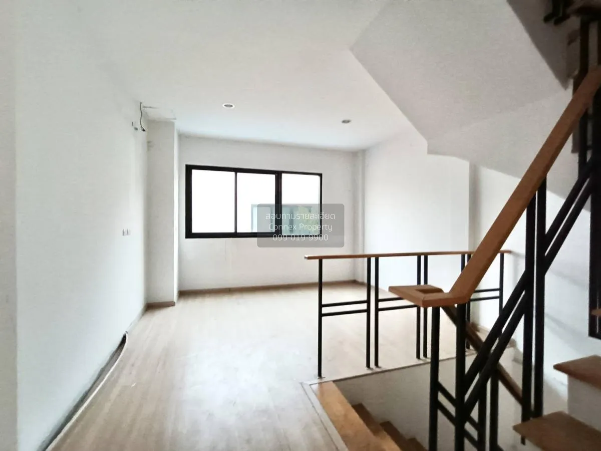 ขายทาวน์เฮ้าส์/ทาวน์โฮม  เลอตัน ทาวน์ ชั้นสูง บางกระสอ เมืองนนทบุ