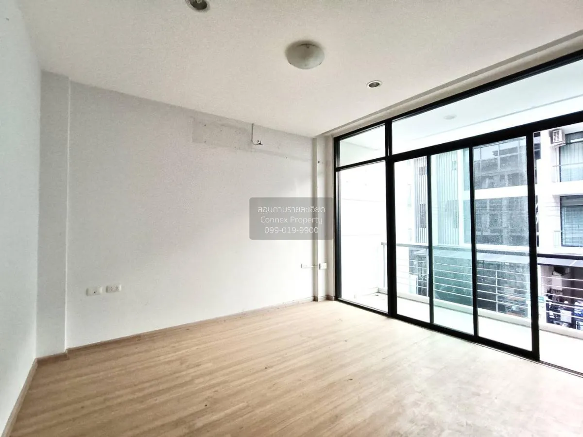 ขายทาวน์เฮ้าส์/ทาวน์โฮม  เลอตัน ทาวน์ ชั้นสูง บางกระสอ เมืองนนทบุ