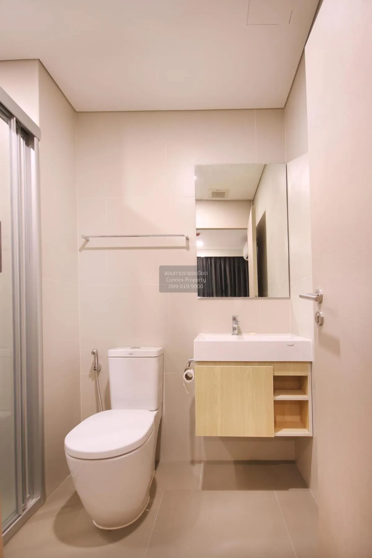 เช่าคอนโด  ลุมพินี สวีท เพชรบุรี - มักกะสัน MRT-เพชรบุรี มักกะสัน