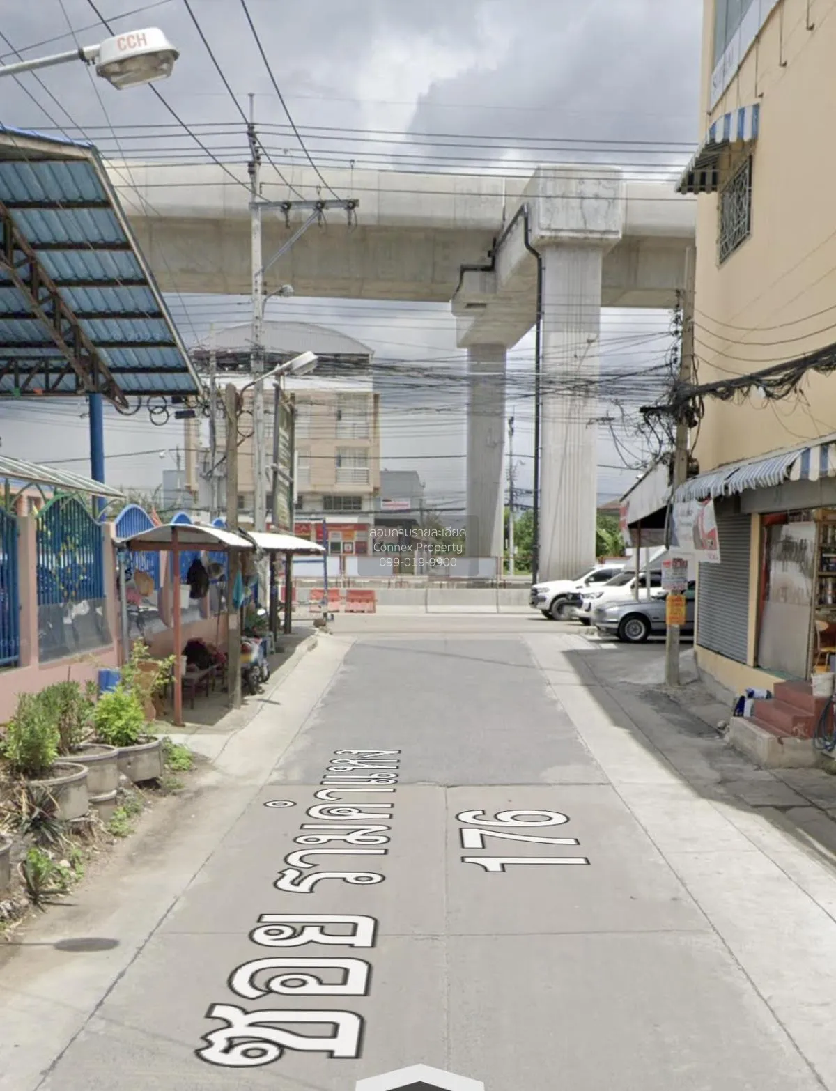 ขายบ้านชั้นเดียว  2หลัง  เนื้อที่ดิน60 ตร.ว. ซอยรามคำแหง176(ต่ำกว