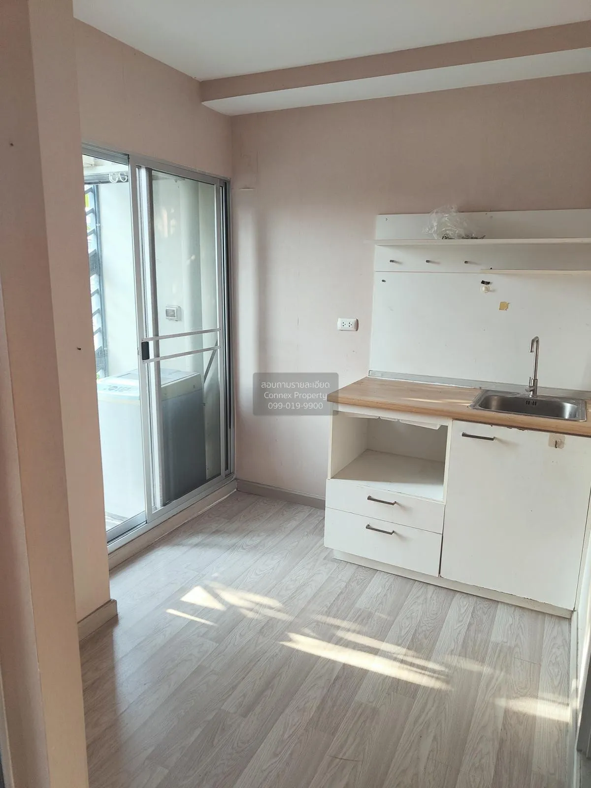 ขายคอนโด  เดอะ ไพรเวซี่ ลาดพร้าว-เสนา MRT-ลาดพร้าว ลาดพร้าว เขต ล 2