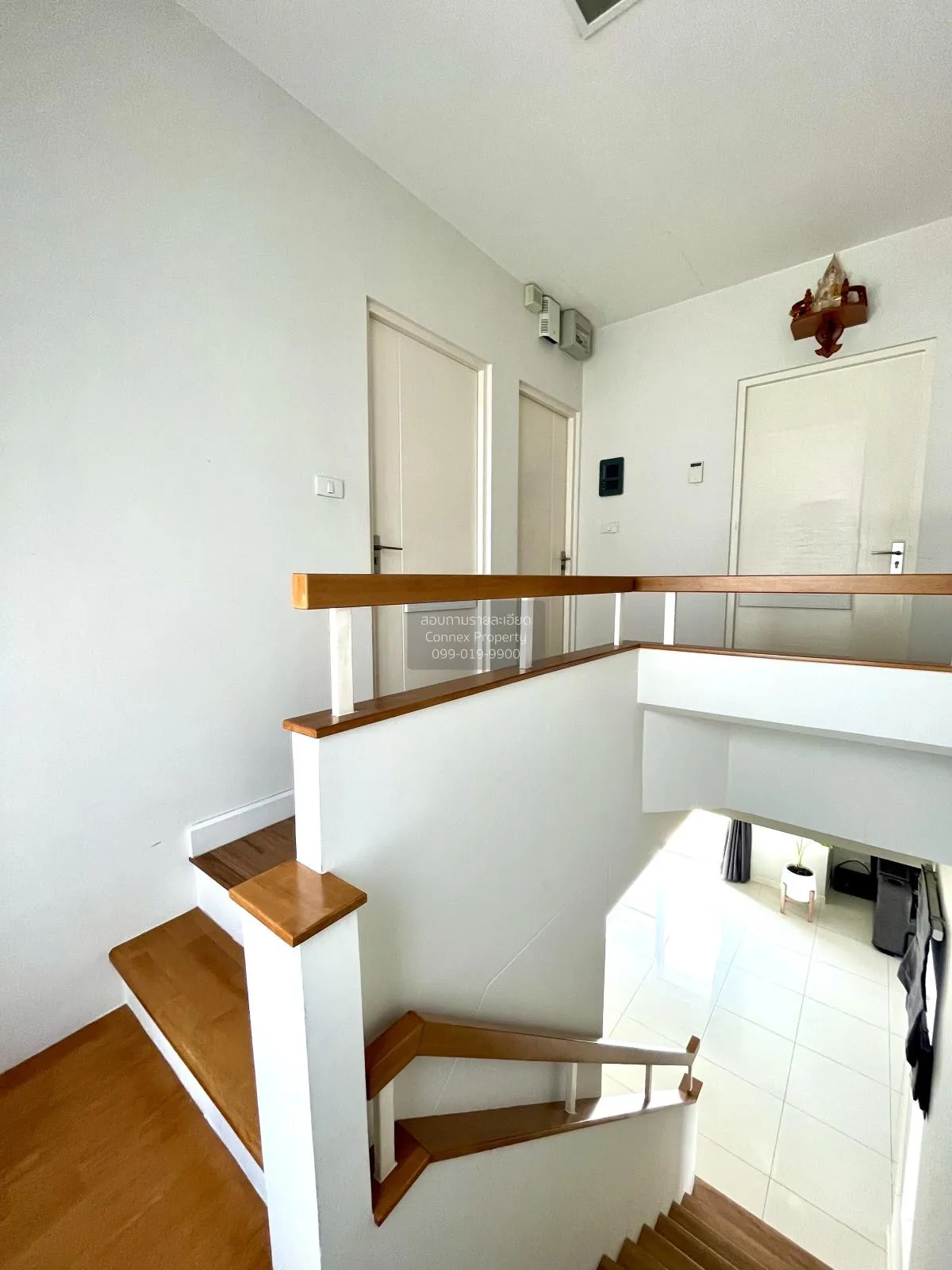 For Sale House , Mantana Srinakarin-Romklao , wide frontage , Min