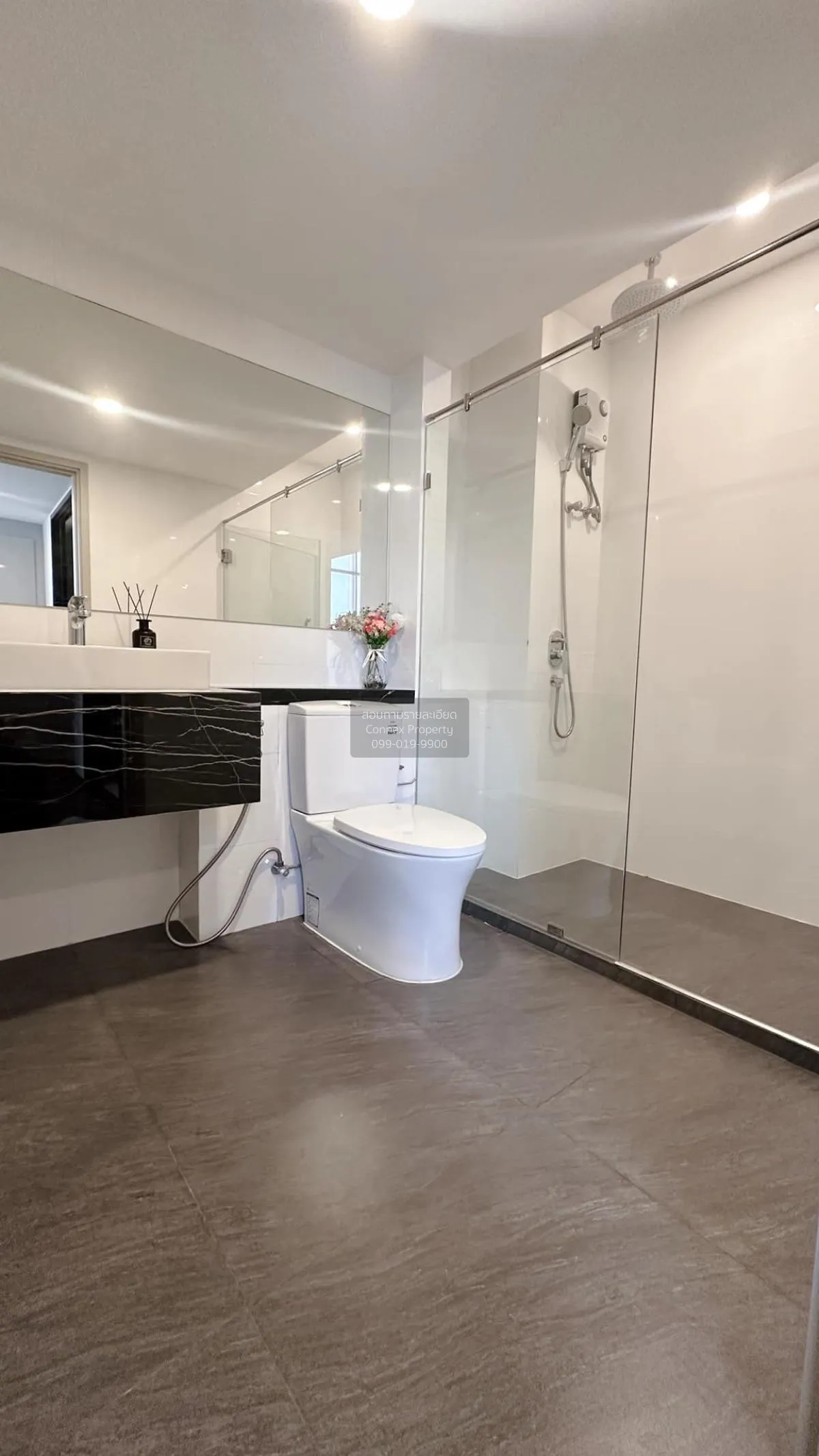 เช่าคอนโด  ไนท์บริดจ์ สเปซ รัชโยธิน ดูเพล็กซ์ BTS-พหลโยธิน 24 จตุ